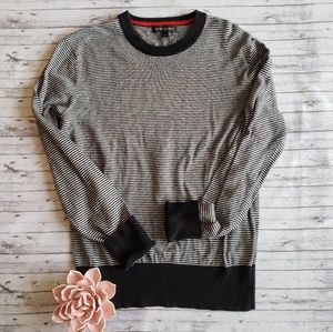 Banana Republic▪striped sweater